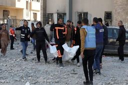 شهادت ۳۲۲ فلسطینی تنها در ۵ ساعت پس از حملات اسرائیل