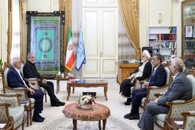 دیدار و گفتگوی عیدانه پزشکیان با حجت‌الاسلام اژه‌ای