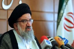 آیت‌الله خاتمی نماز جمعه تهران را اقامه می‎کند