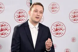 واکنش نخست‌وزیر گرینلند به اظهارات ترامپ