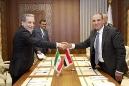 رایزنی عراقچی با وزیر خارجه مصر