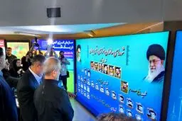 پزشکیان در بازدید از نمایشگاه دستاوردهای صنعت هسته‌ای کشور