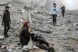 وزیر جنگ اسرائیل: هیچ کمک بشردوستانه‌ای وارد غزه نخواهد شد