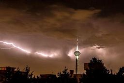 هشدار نارنجی هواشناسی برای تهران/ رگبار و رعدوبرق