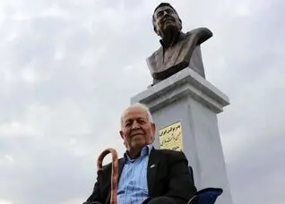 اتفاق عجیب در گچساران؛ تندیس پدر بوکس ایران ناپدید شد