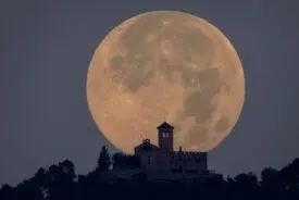امشب پدیده ماه آبی را از دست ندهید + جزئیات