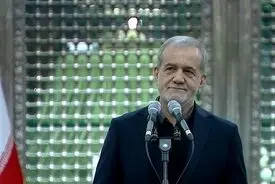 پزشکیان در سفر سرزده به قم حرم حضرت معصومه(س) را زیارت کرد