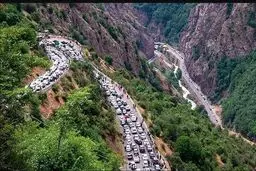آخرین وضعیت جاده‌های کشور؛ مه‌گرفتگی در چالوس، هراز و فیروزکوه