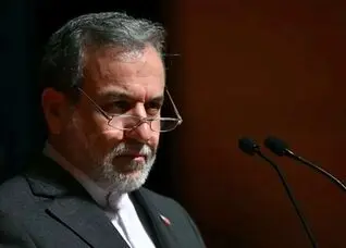 عراقچی با فرمانده ارتش پاکستان و وزیر خارجه ترکیه گفتگو کرد