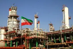 پالایشگاه تهران در شهر ری به فعالیت ادامه می‌دهد