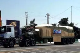 رونمایی از موشک قاره‌پیما خرمشهر ۵