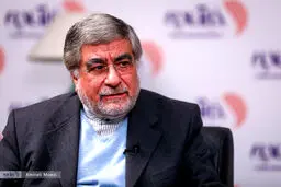 علی جنتی: جلیلی هیچ‌گاه به مذاکره جدی فکر نمی‌کرد؛ به دلیل اجرا نشدن قرارداد کرسنت حدود ۱۸ میلیارد دلار به کشور خسارت وارد شده و آقایان هم پاسخگو نیستند