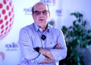 انتقاد تند عباس عبدی از قطع کردن اینترنت و اینترنت طبقاتی