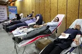 مشارکت گسترده کارکنان بانک رفاه کارگران در امر انسان‌دوستانه اهدای خون