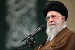 تسنیم: رهبر انقلاب به زودی با مردم درباره مسائل روز ایران و جهان سخن خواهند گفت