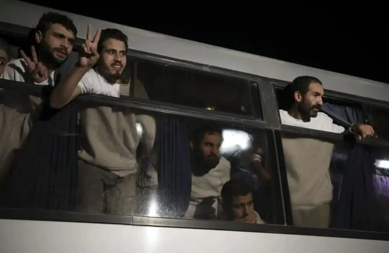 اولین گروه اسرای فلسطینی آزاد شدند