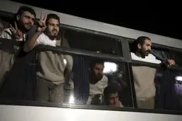 اولین گروه اسرای فلسطینی آزاد شدند