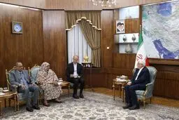 اعلام آمادگی عارف برای همکاری در نوسازی صنعت کشور سودان