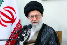 پیام رهبر انقلاب به مناسبت یکصدمین سالگشت بازتأسیس حوزه علمیه‌ قم