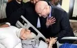 عیادت رئیس مجلس از آیت الله نوری همدانی