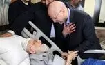 عیادت رئیس مجلس از آیت الله نوری همدانی