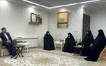 مشاور و دستیار رهبری به منزل شهید رئیسی رفت