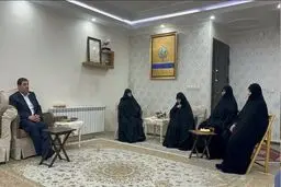 مشاور و دستیار رهبری به منزل شهید رئیسی رفت