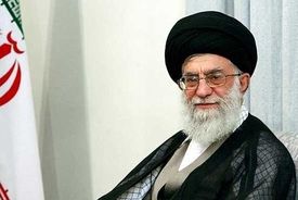 رهبر انقلاب: تحقق شعار سال در گرو توجه جدی به کارگران به‌عنوان مهمترین سرمایه کار است