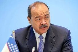 عبدالله عارفوف وارد تهران شد