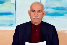 اوجالان از پایان داوطلبانه فعالیت‌های مسلحانه پ‌ک‌ک خبر داد
