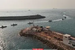 رزمایش بزرگ نیروی دریایی سپاه در خلیج‌فارس آغاز شد