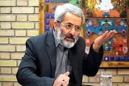توصیه سلیمی‌نمین به ابراهیم رئیسی برای کاندیدا نشدن در انتخابات ۱۴۰۰/ حضور رئیسی در قوه قضائیه سود بیشتری برای مردم دارد