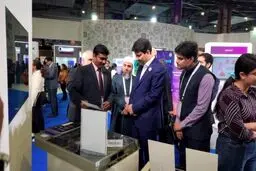 بازدید وزیر ارتباطات ایران از نمایشگاه هوش مصنوعی هند