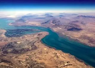 جزئیات پیشنهاد جدید عمان برای مدیریت تنگه هرمز
