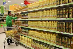 آخرین قیمت کالاهای اساسی؛ روغن دوباره گران شد!