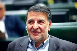 تخصیص بودجه به فلان موسسه مرتبط با فلان فرد تاثیری در عمران و آبادانی کشور ندارد؛ این هزینه‌ها، دولت و کشور را گرفتار کرده