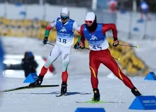 ملی‌پوش سابق پناهنده اسکی به کشور بازگشت + عکس