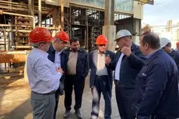 بازدید مهندس نجم‌الدین از پالایشگاه روغن‌سازی آبادان و پایانه صادراتی بندر امام (ره)