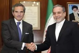 رایزنی تلفنی عراقچی و گروسی درباره مذاکرات