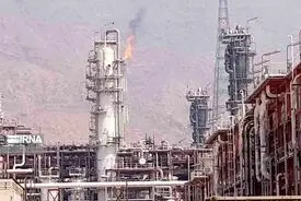 فرماندار عسلویه: ۴ فاز پارس جنوبی مورد اصابت پرتابه قرار گرفته است