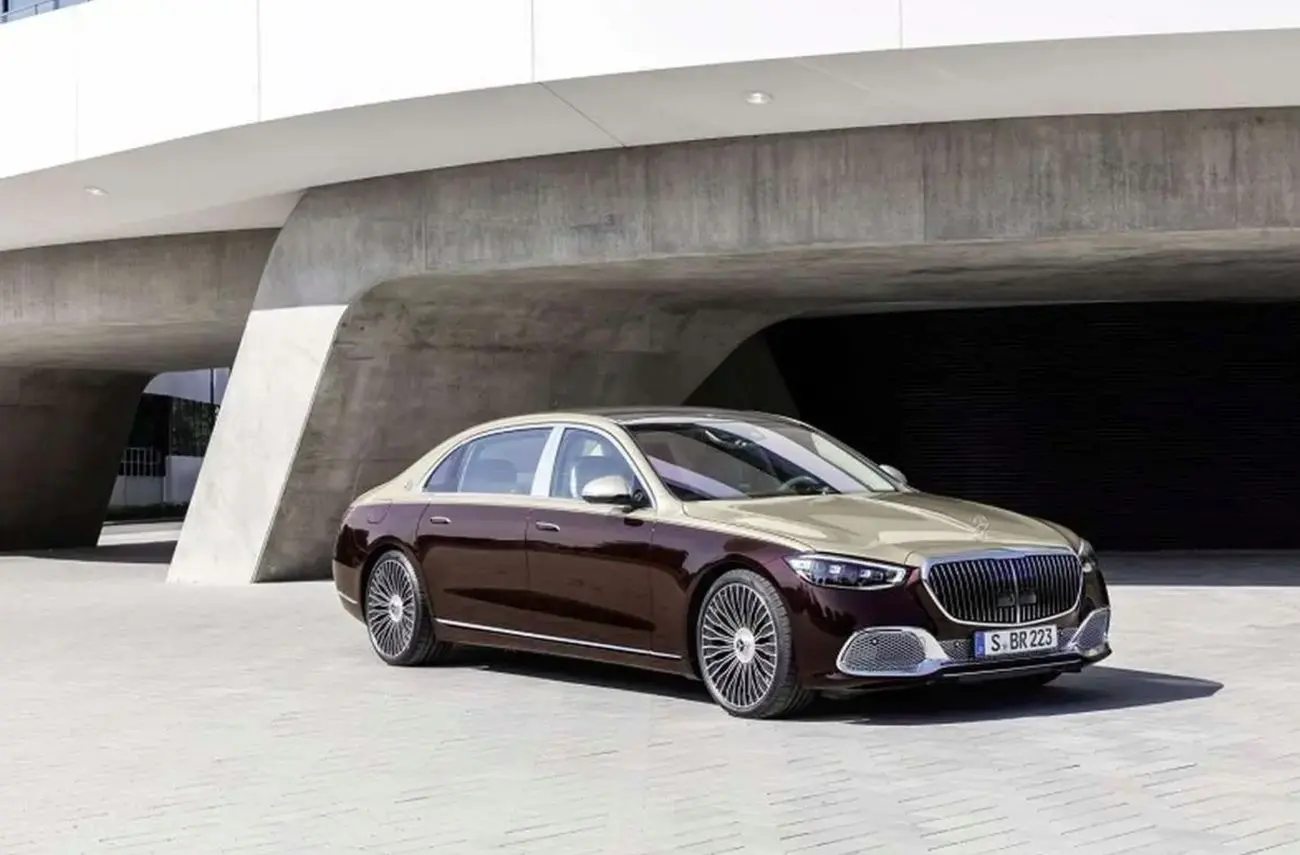 خودروی بابک زنجانی جنجالی شد