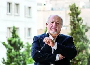 رمز‌گشایی از پشت‌پرده اظهارات باهنر و ناطق‌نوری درباره حجاب اجباری و تسخیر سفارت آمریکا