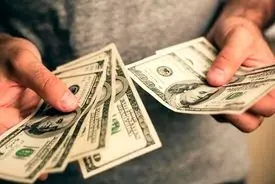 پرواز دلار به کانال ۱۰۵ هزار تومان؛ قیمت جدید دلار و یورو 11 شهریور 1404