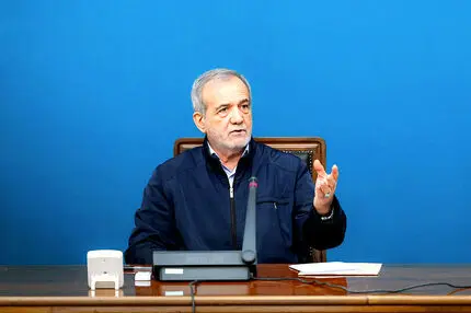 پزشکیان: رهبری اختیار ادامه مذاکرات را به دولت داده‌اند