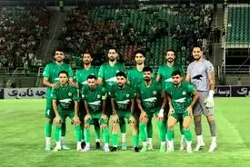 پوستر اعتراضی ذوب آهن به بهانه بازی با استقلال