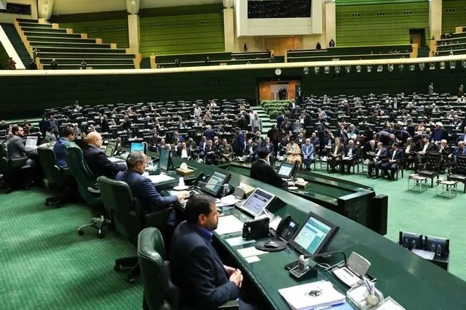 بازگشت «صیانت» با نام جدید؛ چرا نمایندگان مجلس جزییات طرح نظام‌بخشی فضای مجازی را پنهان می‌کنند؟