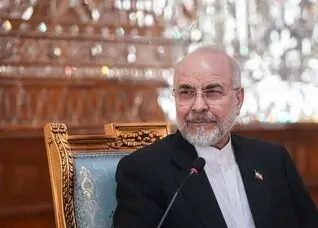 قالیباف: دولت باید به فکر معیشت و منزلت معلمان باشد