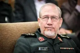 تاکید سرلشکر رحیم صفوی بر حمایت از رهبر انقلاب و حفظ وحدت ملی