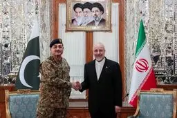 دیدار فرمانده ارتش پاکستان با رئیس مجلس