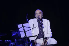 خبر تلخ احسان خواجه‌امیری درباره بیماری پدرش